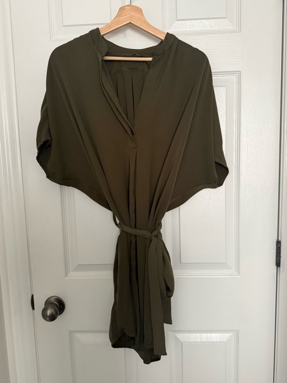 Aura Olive Green Tie-Waist Tunic